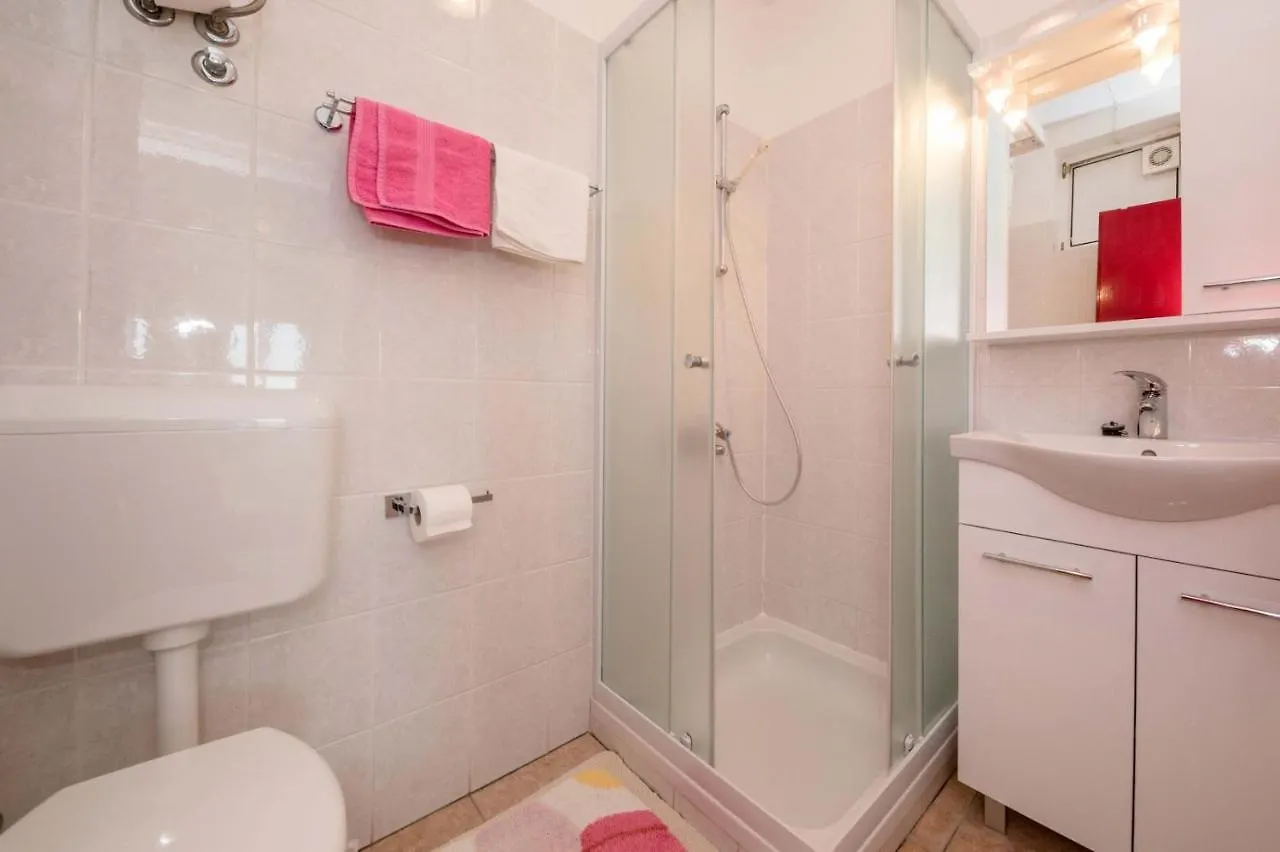 Apartments In Supetarska Draga With Sea View, Terrace, Air Conditioning, Wifi 4551-1 And 4551-2 0*,